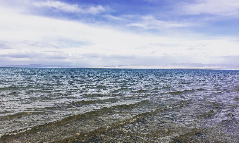 青海，一路向西。