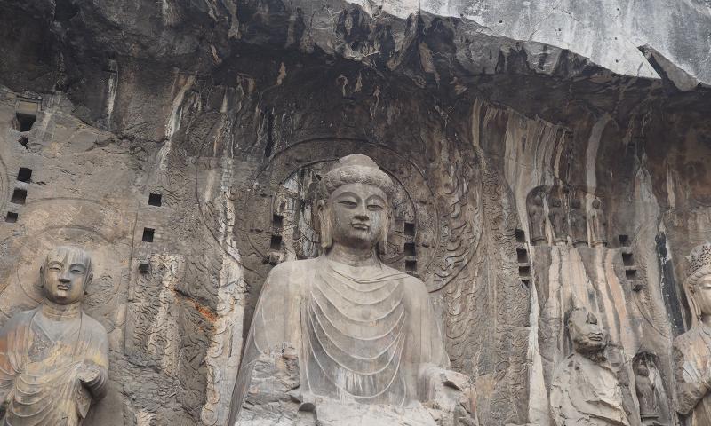 龙门石窟